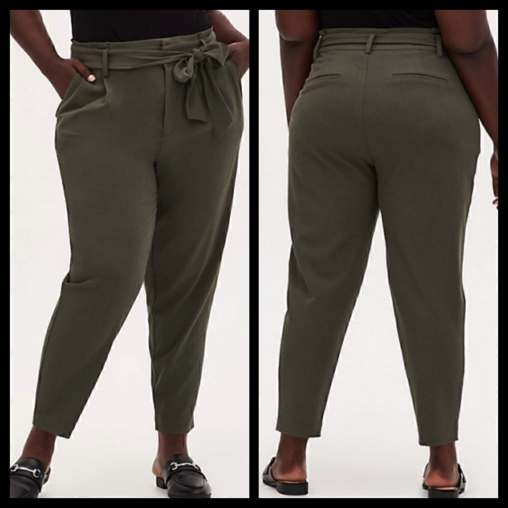 20W Paperbag Waist Olive Green Pant Tapered Tie Waist Crosshatch Stretch Torrid
